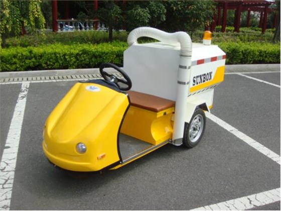 恒盛娱乐吸尘车