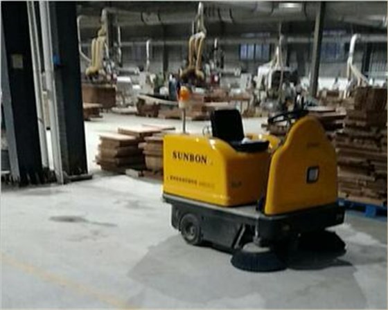 恒盛娱乐电动扫地车1400A型
