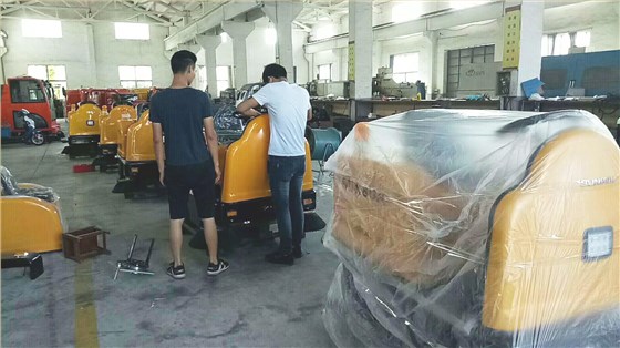 小型车间扫地机陆续出货广东沙钢集团 小型车间扫地机陆续出货广东沙钢集团