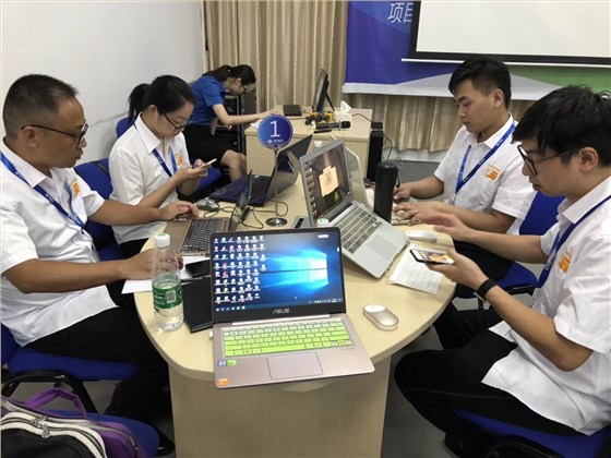 扫地机厂家恒盛娱乐参加单仁商学院学习 扫地机厂家恒盛娱乐参加单仁商学院学习