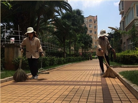 物业园区道路高效清扫就选恒盛娱乐电动扫地车 物业园区道路高效清扫就选恒盛娱乐电动扫地车