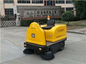 电动扫地车1400 电动扫地车1400
