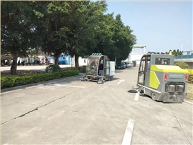 建筑工地路面清扫机：高效清洁与维护技巧