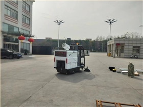 市政部门使用的电动清扫车清洁效果好吗？