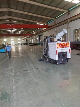 如何高效选择适合的电动清扫车 