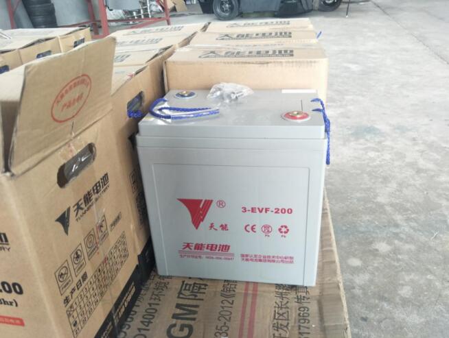 恒盛娱乐道路清扫车专用电池