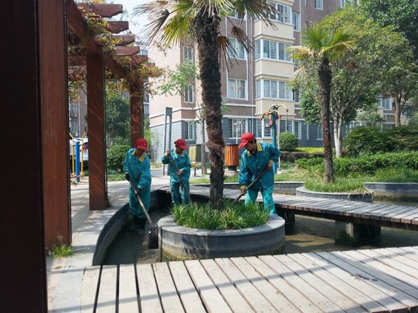 物业园区道路高效清扫就选恒盛娱乐电动扫地车 物业园区道路高效清扫就选恒盛娱乐电动扫地车