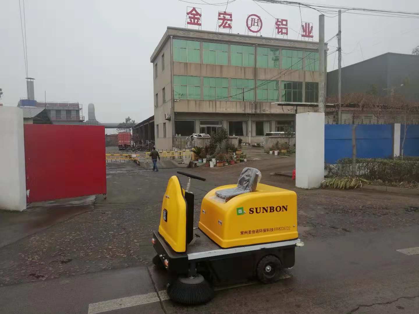 电动扫地机在工厂的使用效果好吗 电动扫地机在工厂的使用效果好吗