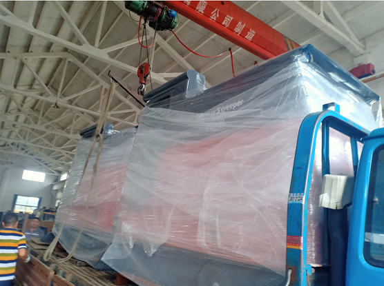 河北保定安新县医院采购恒盛娱乐2000B驾驶式电动扫地车